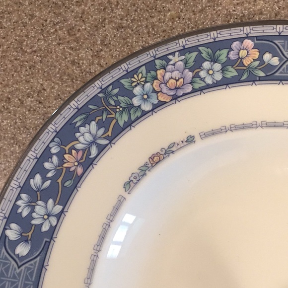 Oval Serving Platter - Randolph by Noritake - Picture 9 of 10